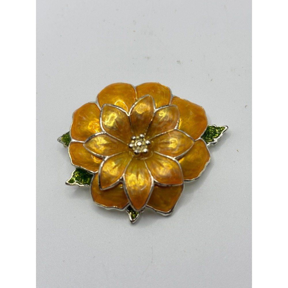 Unbranded Flower Brooch Pin Women OS Orange Enamel Floral Silver Tone